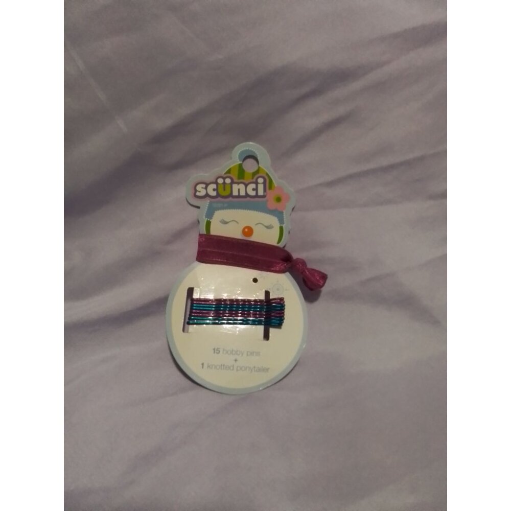 Vintage Scünci Bobby Pins & Knotted Ponytailer Set